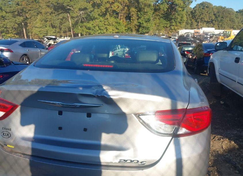 Photo 12 of 2015 Chrysler 200 S (VIN 1C3CCCBB1FN659774)