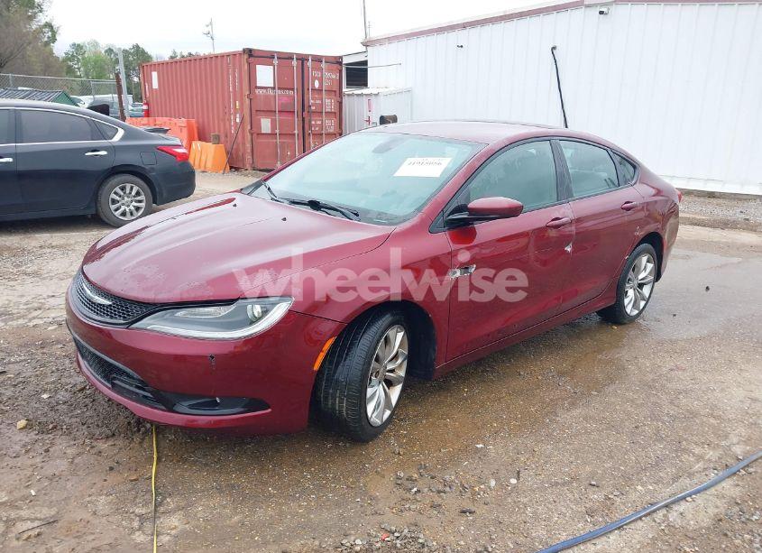 Photo 2 of 2015 Chrysler 200 S (VIN 1C3CCCBB1FN687767)