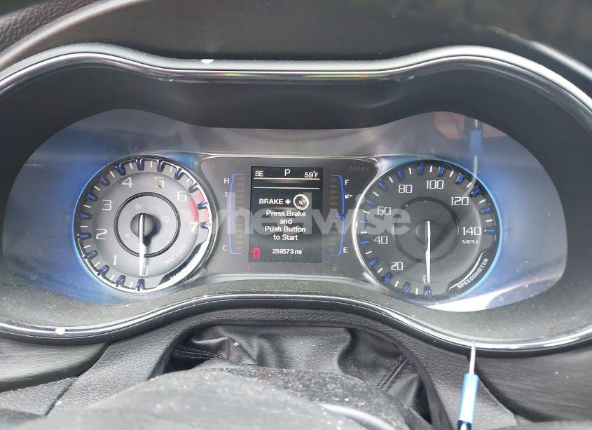 Photo 7 of 2015 Chrysler 200 S (VIN 1C3CCCBB1FN687767)