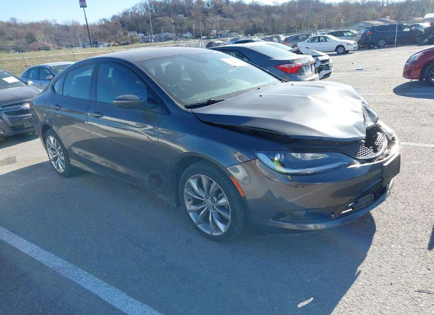 2015 Chrysler 200 S (VIN 1C3CCCBB1FN737891) main photo
