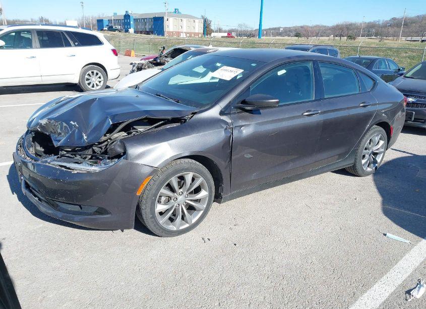 Photo 2 of 2015 Chrysler 200 S (VIN 1C3CCCBB1FN737891)