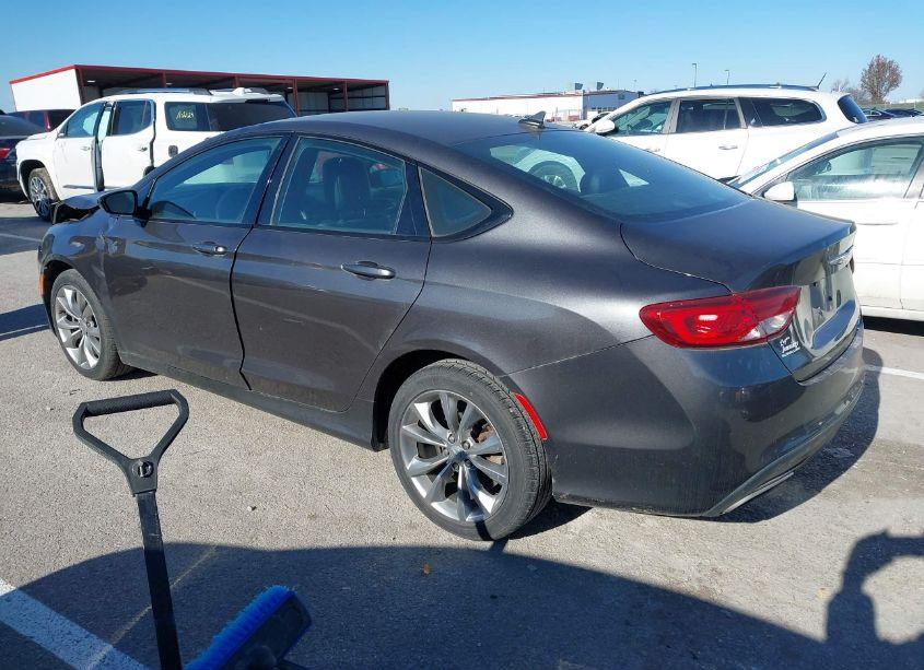 Photo 3 of 2015 Chrysler 200 S (VIN 1C3CCCBB1FN737891)