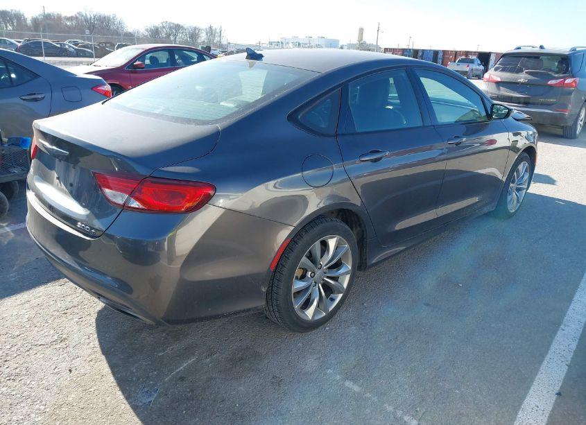 Photo 4 of 2015 Chrysler 200 S (VIN 1C3CCCBB1FN737891)