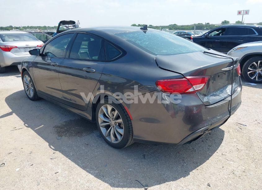 Photo 3 of 2015 Chrysler 200 S (VIN 1C3CCCBB1FN753251)