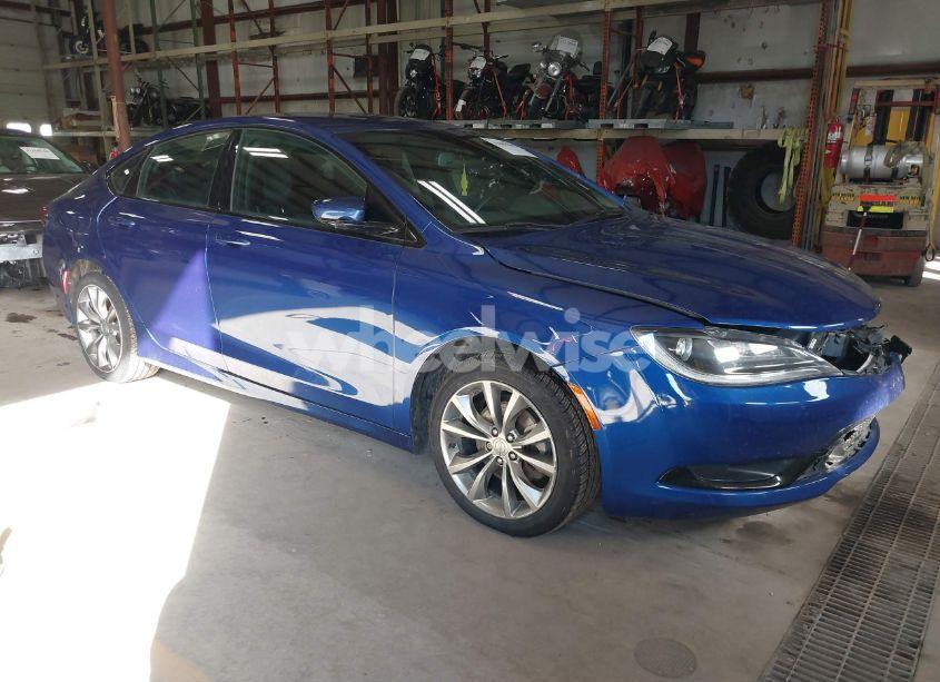 2016 Chrysler 200 S (VIN 1C3CCCBB1GN123554) main photo