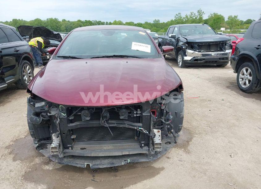 Photo 13 of 2015 Chrysler 200 S (VIN 1C3CCCBB2FN566360)