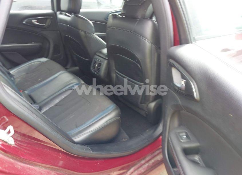 Photo 8 of 2015 Chrysler 200 S (VIN 1C3CCCBB2FN566360)