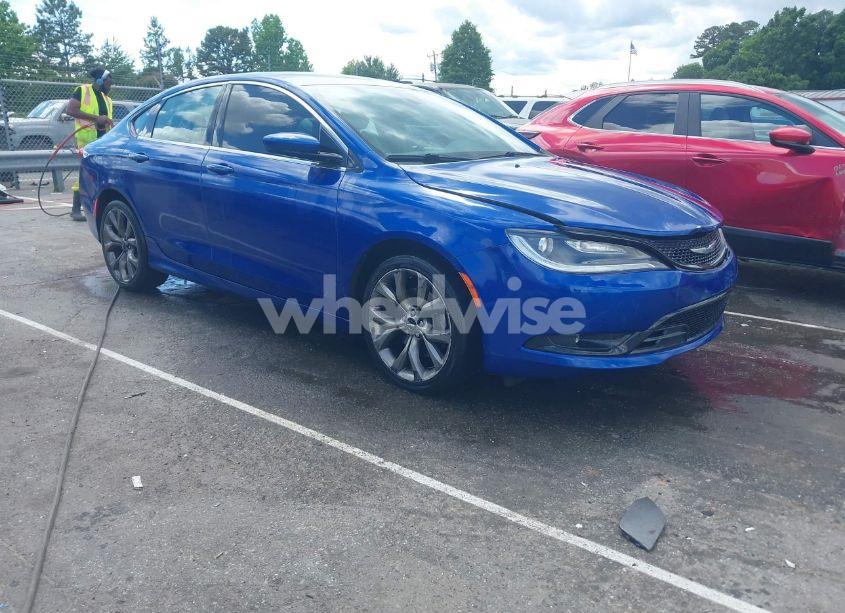 2015 Chrysler 200 S (VIN 1C3CCCBB2FN634348) main photo