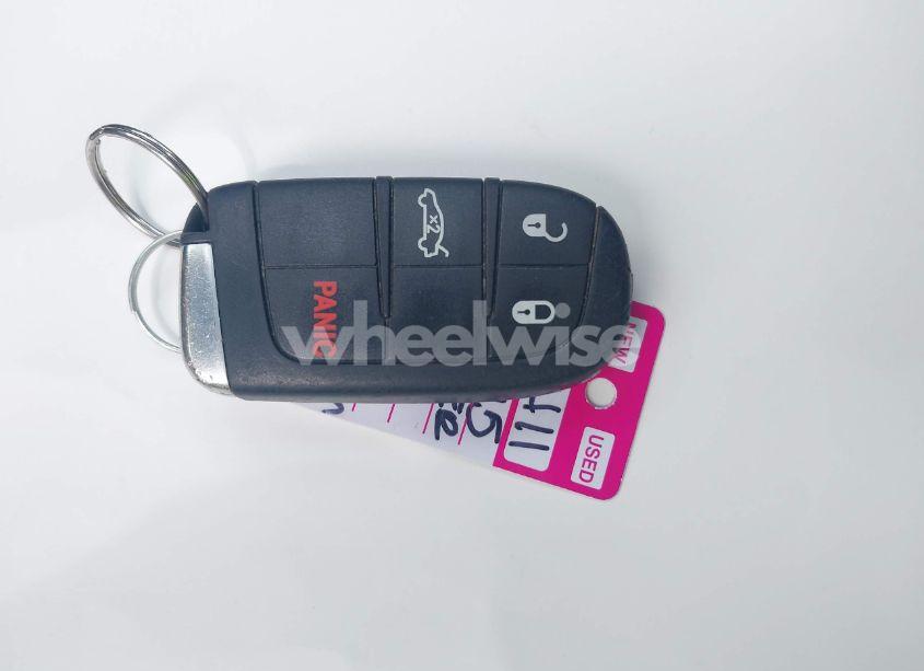 Photo 11 of 2015 Chrysler 200 S (VIN 1C3CCCBB2FN634348)