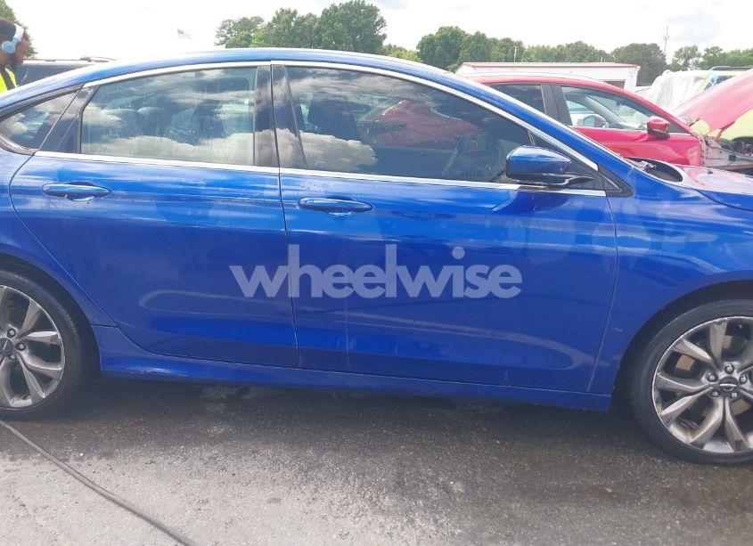 Photo 13 of 2015 Chrysler 200 S (VIN 1C3CCCBB2FN634348)