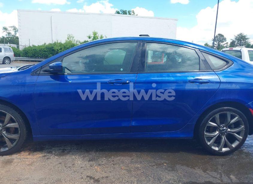 Photo 14 of 2015 Chrysler 200 S (VIN 1C3CCCBB2FN634348)