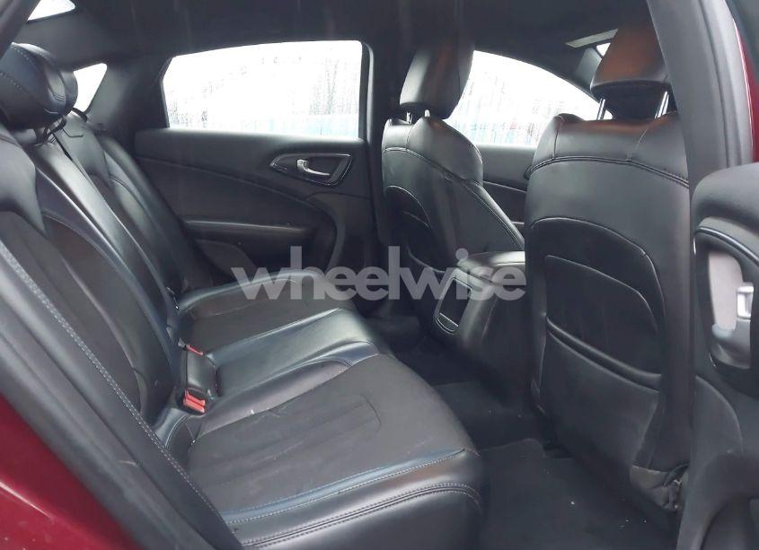 Photo 8 of 2015 Chrysler 200 S (VIN 1C3CCCBB2FN681363)