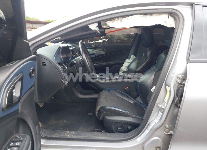 Photo 5 of 2016 Chrysler 200 S (VIN 1C3CCCBB2GN125376)