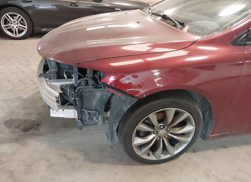 Photo 16 of 2015 Chrysler 200 S (VIN 1C3CCCBB3FN618420)