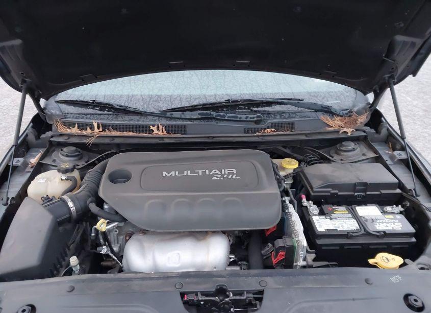 Photo 10 of 2015 Chrysler 200 S (VIN 1C3CCCBB3FN629689)