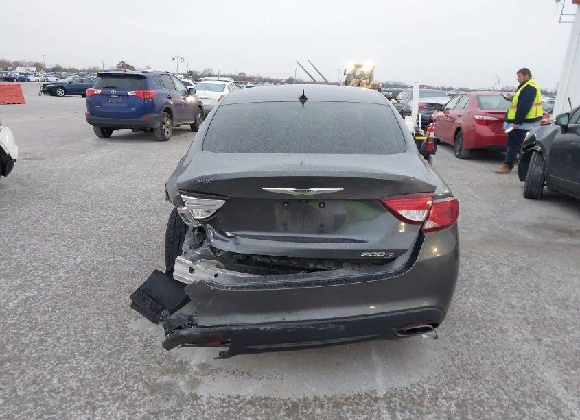 Photo 16 of 2015 Chrysler 200 S (VIN 1C3CCCBB3FN629689)