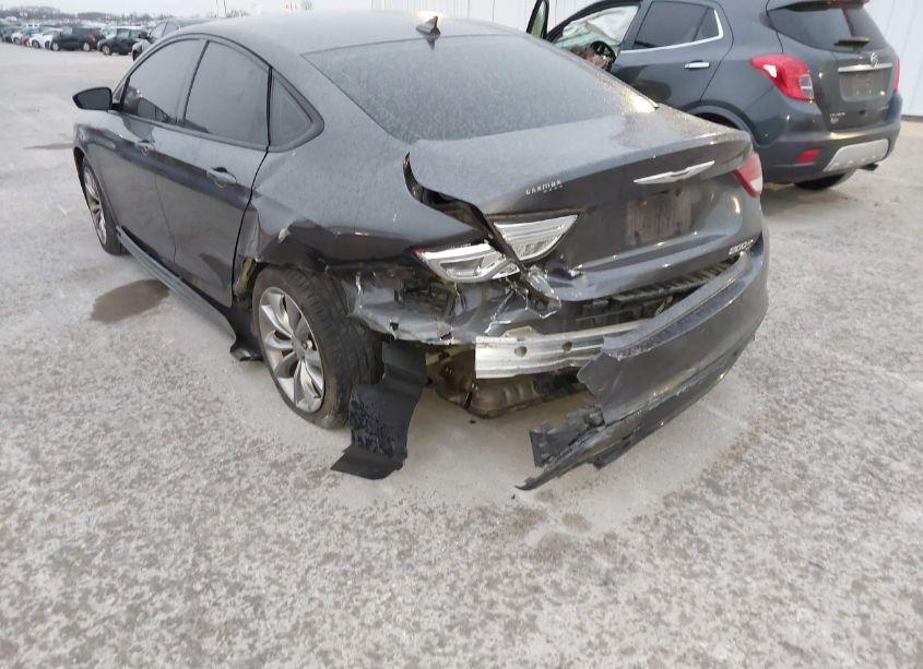 Photo 6 of 2015 Chrysler 200 S (VIN 1C3CCCBB3FN629689)