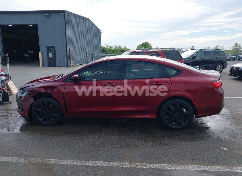 Photo 14 of 2015 Chrysler 200 S (VIN 1C3CCCBB3FN739044)