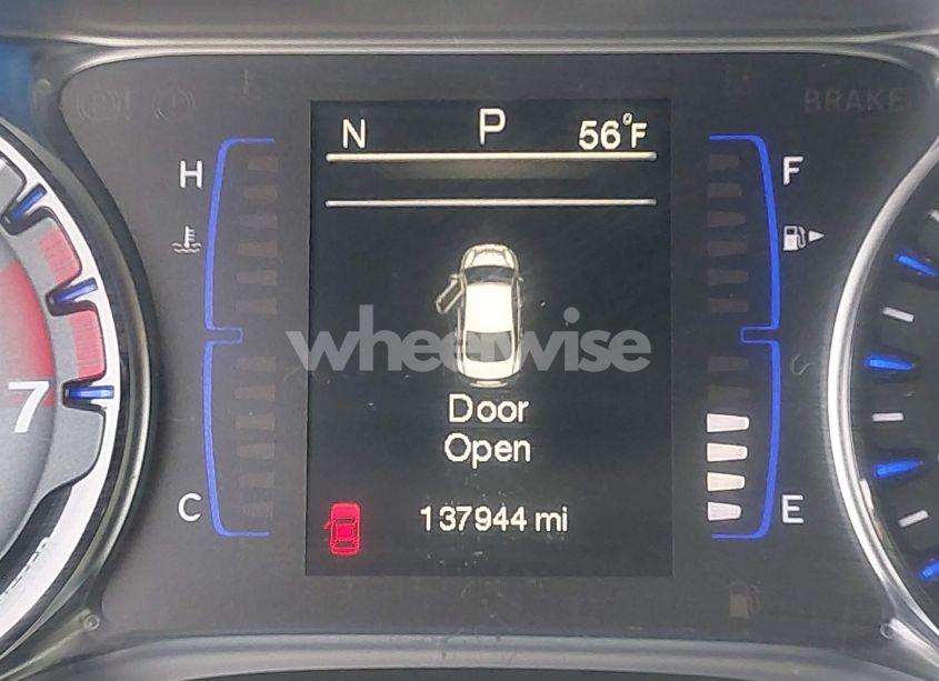 Photo 15 of 2015 Chrysler 200 S (VIN 1C3CCCBB3FN739044)