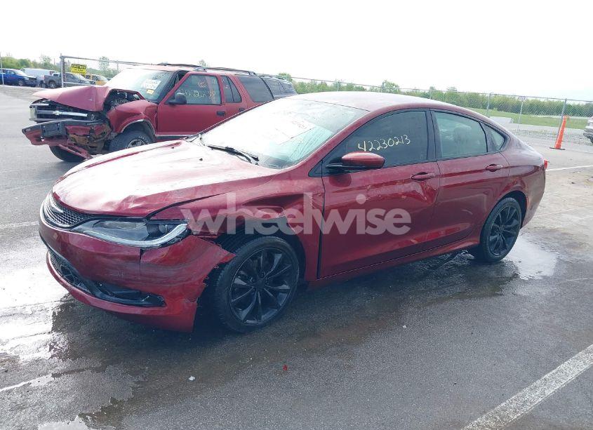 Photo 2 of 2015 Chrysler 200 S (VIN 1C3CCCBB3FN739044)