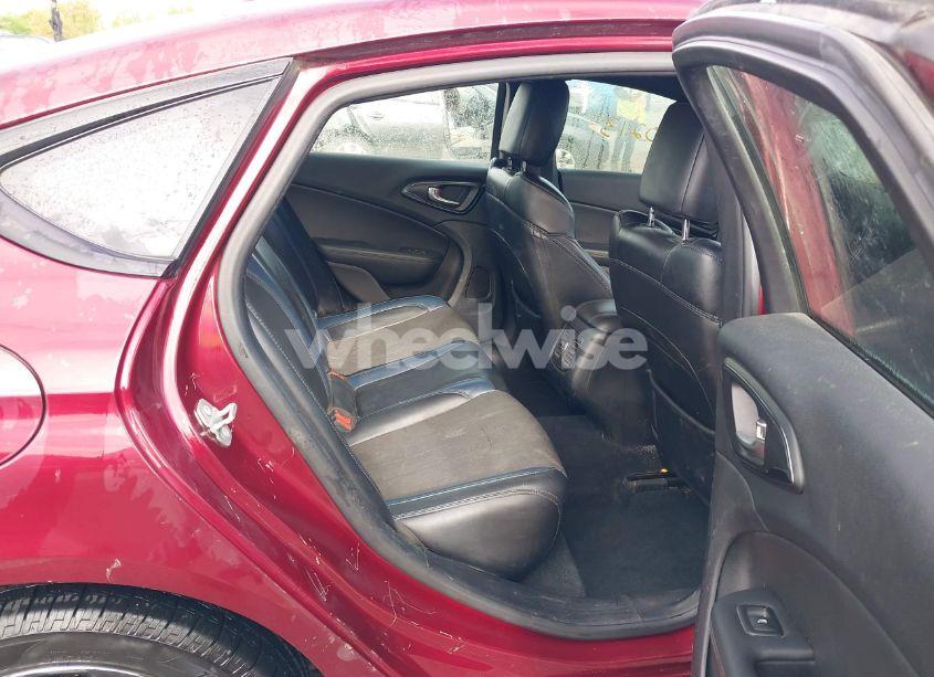 Photo 8 of 2015 Chrysler 200 S (VIN 1C3CCCBB3FN739044)