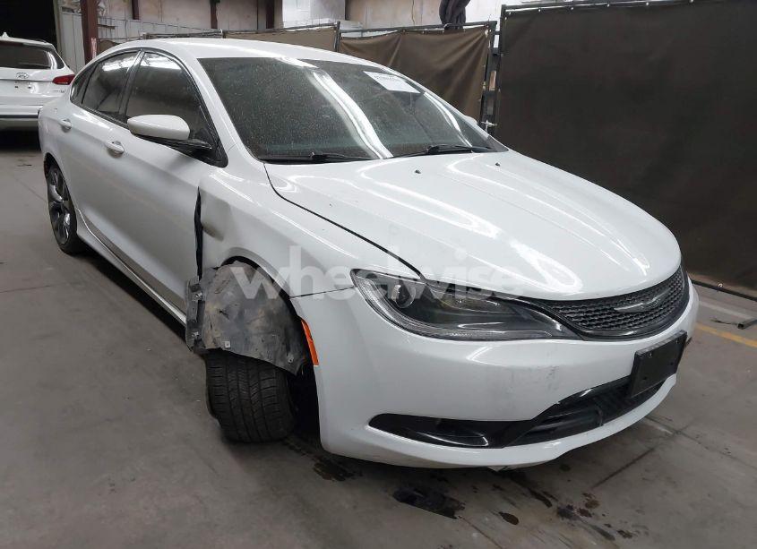 2016 Chrysler 200 S (VIN 1C3CCCBB3GN125449) main photo