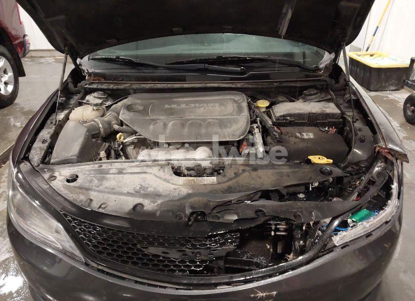 Photo 10 of 2015 Chrysler 200 S (VIN 1C3CCCBB4FN615378)