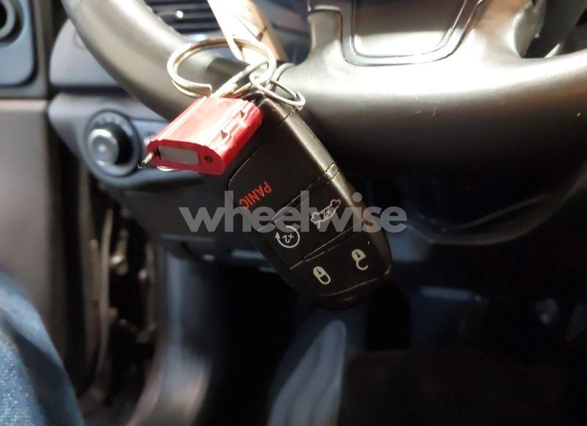 Photo 11 of 2015 Chrysler 200 S (VIN 1C3CCCBB4FN615378)