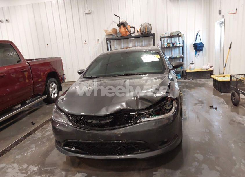 Photo 12 of 2015 Chrysler 200 S (VIN 1C3CCCBB4FN615378)