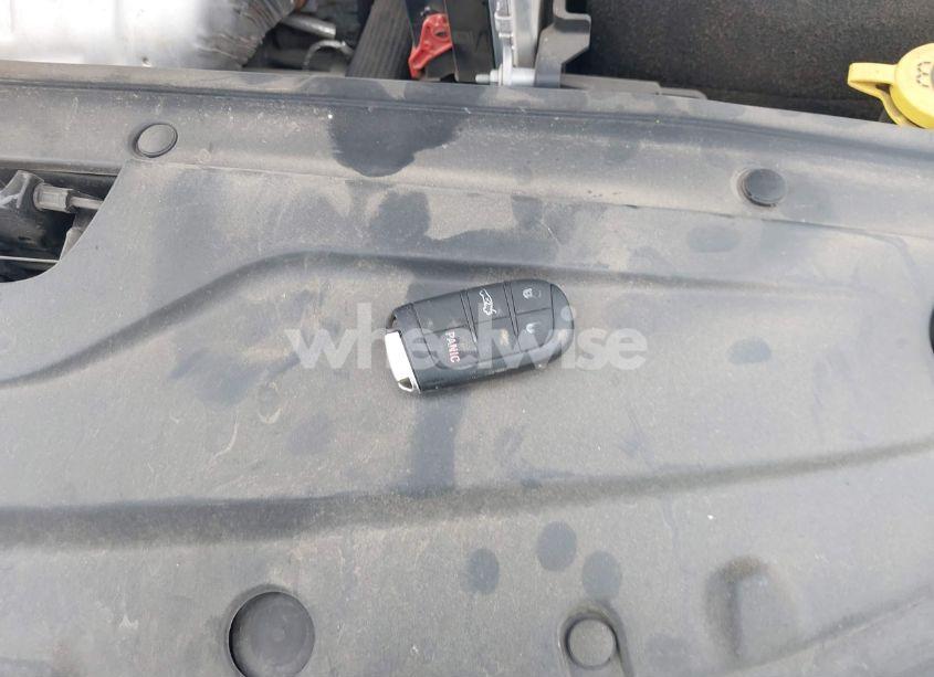 Photo 11 of 2015 Chrysler 200 S (VIN 1C3CCCBB4FN663298)