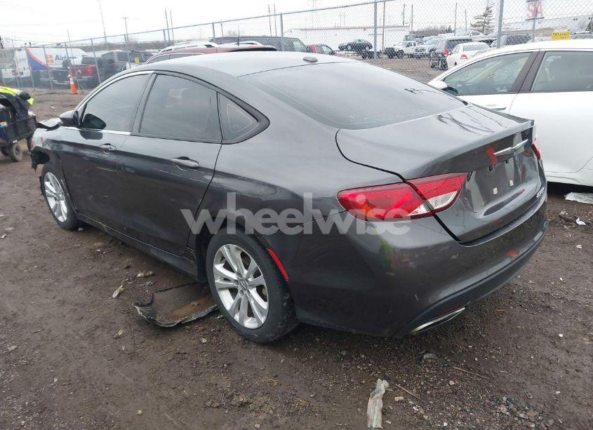 Photo 3 of 2015 Chrysler 200 S (VIN 1C3CCCBB4FN676715)