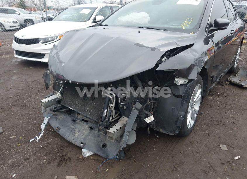 Photo 6 of 2015 Chrysler 200 S (VIN 1C3CCCBB4FN676715)