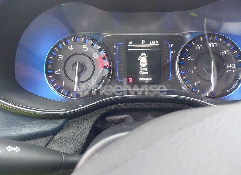 Photo 7 of 2015 Chrysler 200 S (VIN 1C3CCCBB4FN676715)