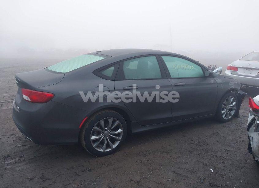 Photo 13 of 2015 Chrysler 200 S (VIN 1C3CCCBB4FN720017)