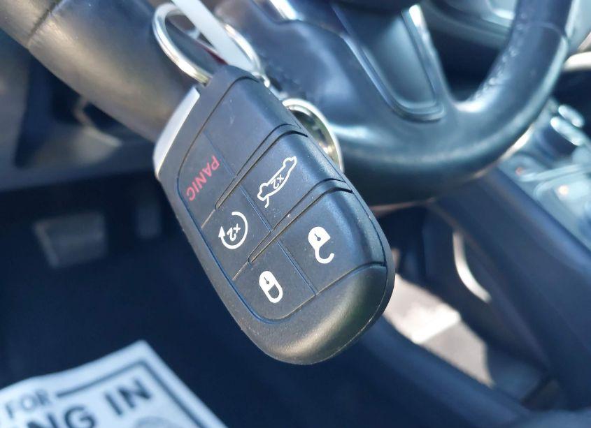 Photo 11 of 2015 Chrysler 200 S (VIN 1C3CCCBB4FN739117)