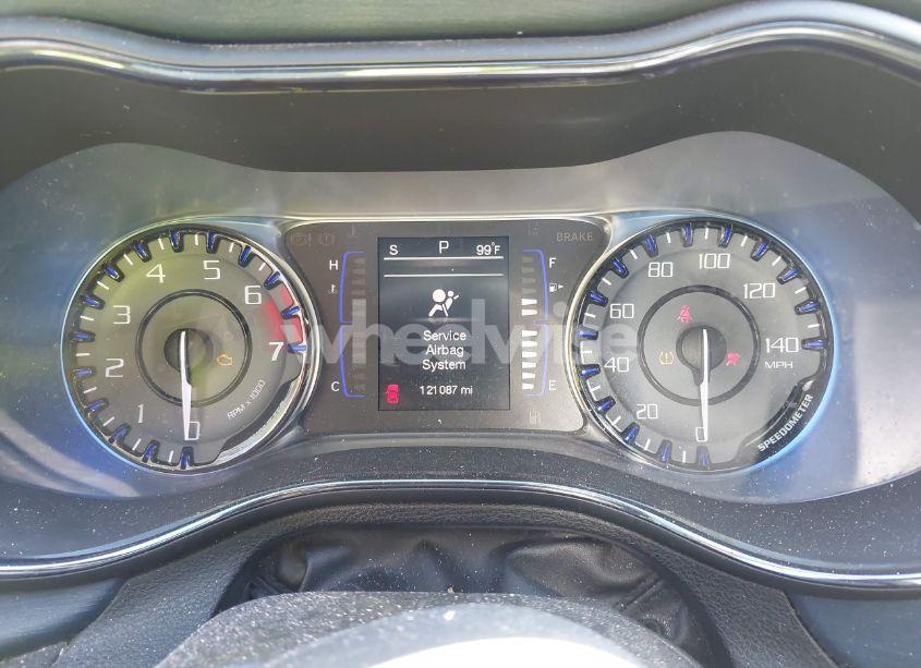 Photo 7 of 2015 Chrysler 200 S (VIN 1C3CCCBB4FN743717)