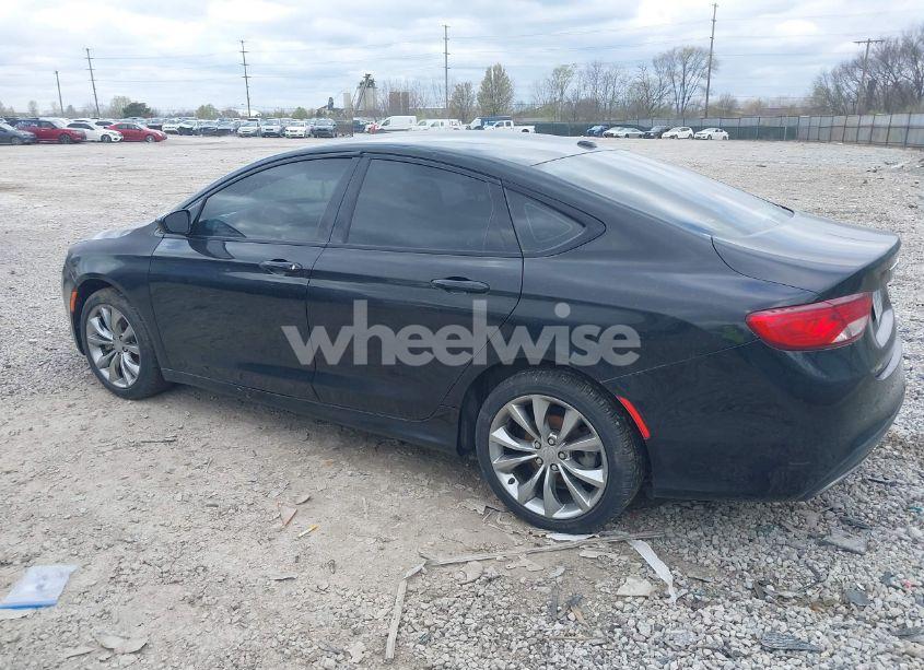 Photo 3 of 2015 Chrysler 200 S (VIN 1C3CCCBB4FN746827)