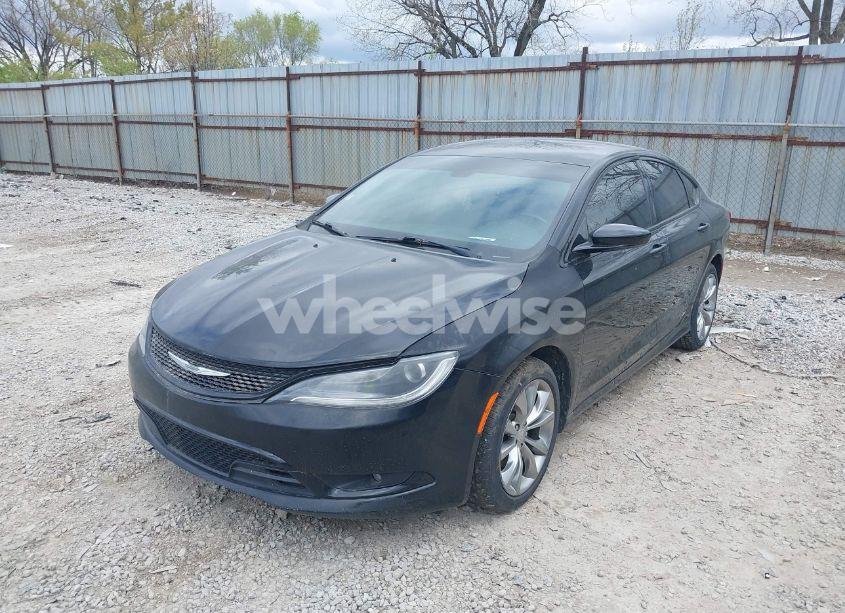 Photo 6 of 2015 Chrysler 200 S (VIN 1C3CCCBB4FN746827)