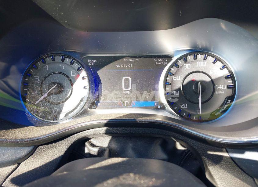 Photo 7 of 2015 Chrysler 200 S (VIN 1C3CCCBB4FN755785)