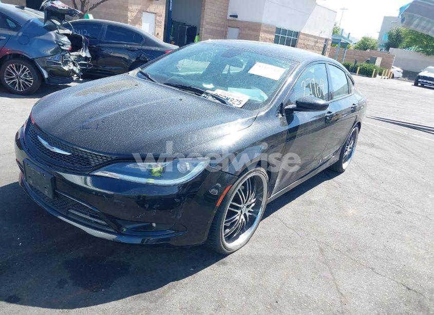 Photo 2 of 2015 Chrysler 200 S (VIN 1C3CCCBB5FN561069)