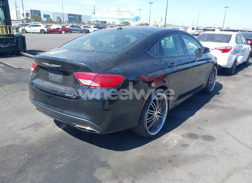 Photo 4 of 2015 Chrysler 200 S (VIN 1C3CCCBB5FN561069)