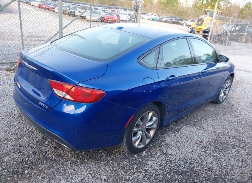 Photo 4 of 2015 Chrysler 200 S (VIN 1C3CCCBB5FN658840)