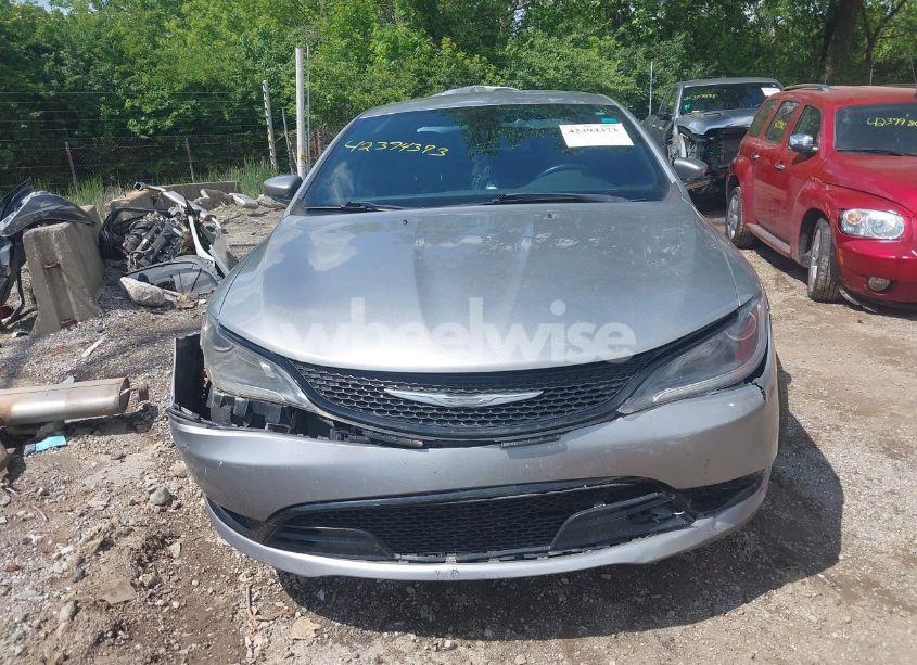 Photo 12 of 2015 Chrysler 200 S (VIN 1C3CCCBB5FN696911)