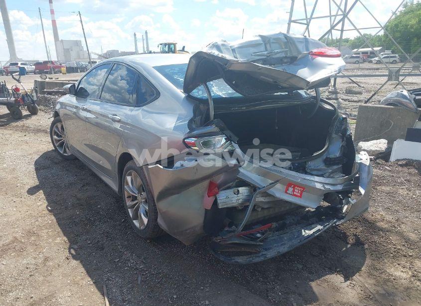 Photo 3 of 2015 Chrysler 200 S (VIN 1C3CCCBB5FN696911)