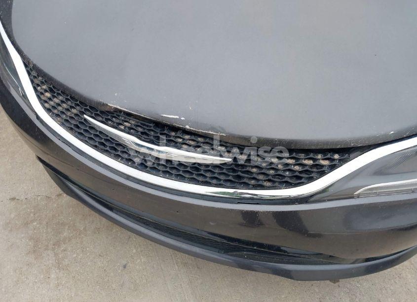 Photo 6 of 2015 Chrysler 200 S (VIN 1C3CCCBB5FN713268)