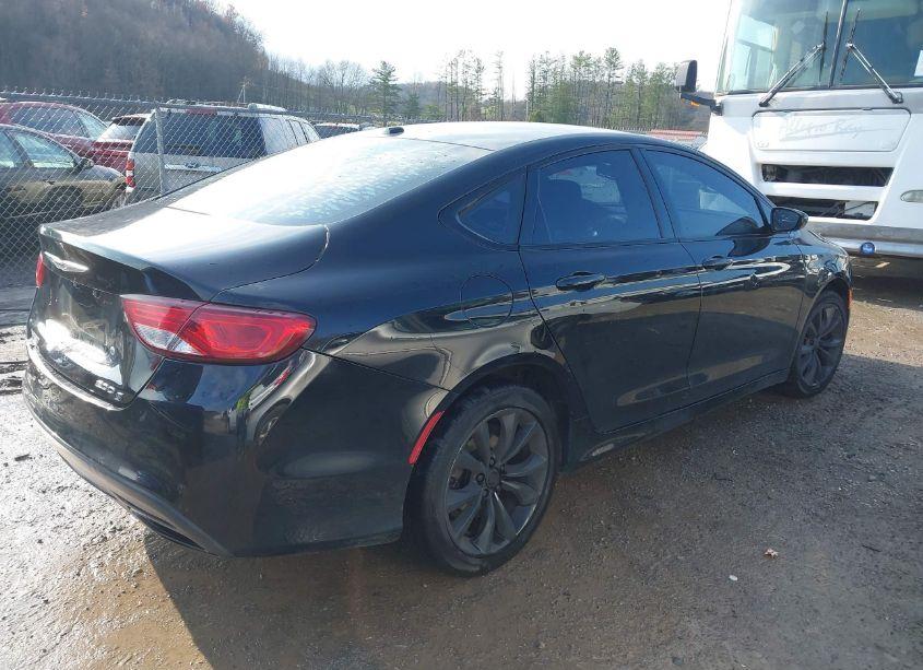 Photo 4 of 2015 Chrysler 200 S (VIN 1C3CCCBB5FN731396)