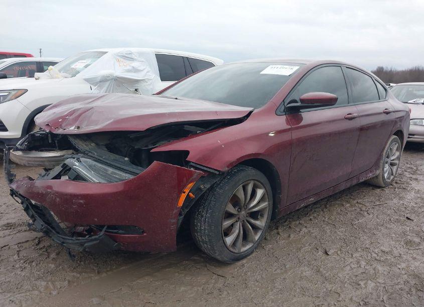 Photo 2 of 2015 Chrysler 200 S (VIN 1C3CCCBB5FN760056)