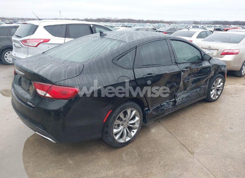 Photo 4 of 2016 Chrysler 200 S (VIN 1C3CCCBB5GN128529)