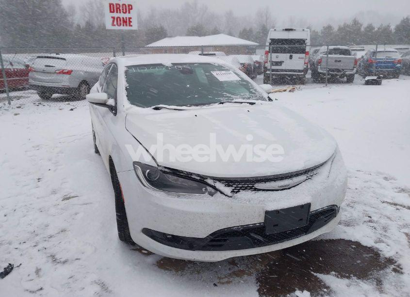 2016 Chrysler 200 S (VIN 1C3CCCBB5GN188021) main photo
