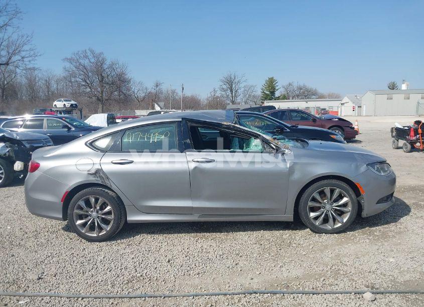 Photo 13 of 2015 Chrysler 200 S (VIN 1C3CCCBB6FN546306)